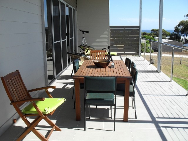 VIEW EMU BAY Pic 1 - Top deck to the left