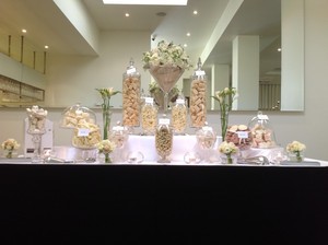 Petal Designs Pic 3 - Candy Bar setup with your preferred choice of colour theme