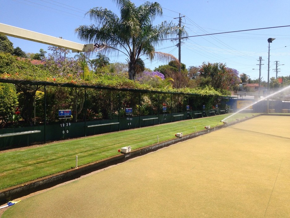 Jindalee Bowls Club Pic 1 - Beautiful gardens