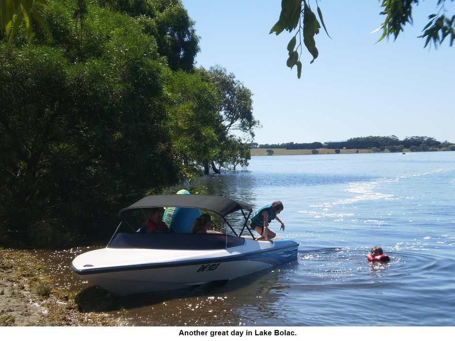 Lake Bolac Caravan Park Pic 1 - Another great day in Paradise