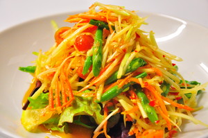 360 Thai Eatery Pic 5 - Papaya Salad_No22