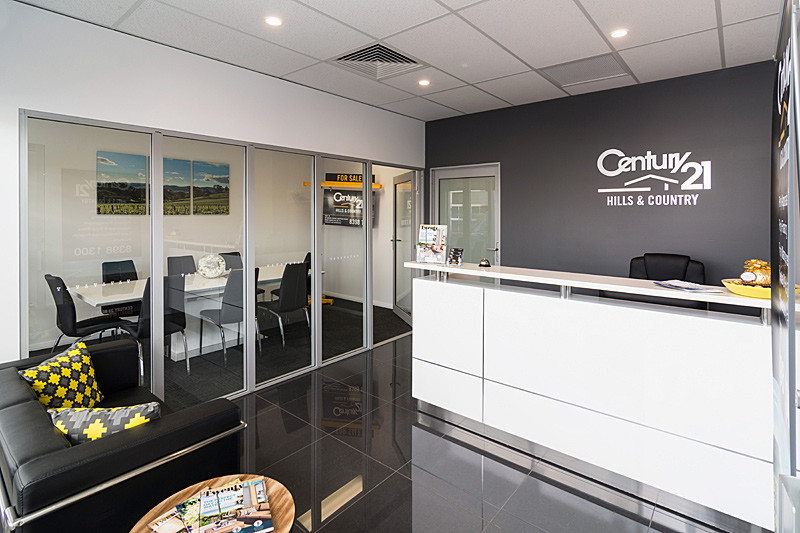 Century 21 Hills & Country Pic 1 - Modern Office