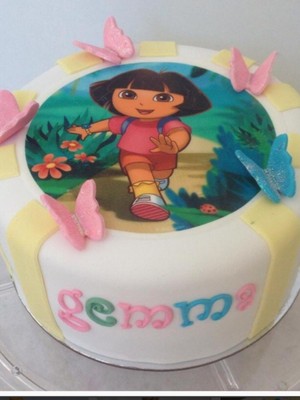 The Perfect Cake Pic 4 - Dora cake