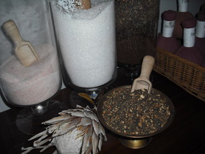 La Vie en Rose Massage & Spa Therapies Pic 5 - Himalayan Body Salt Organic Coffee Body Polish