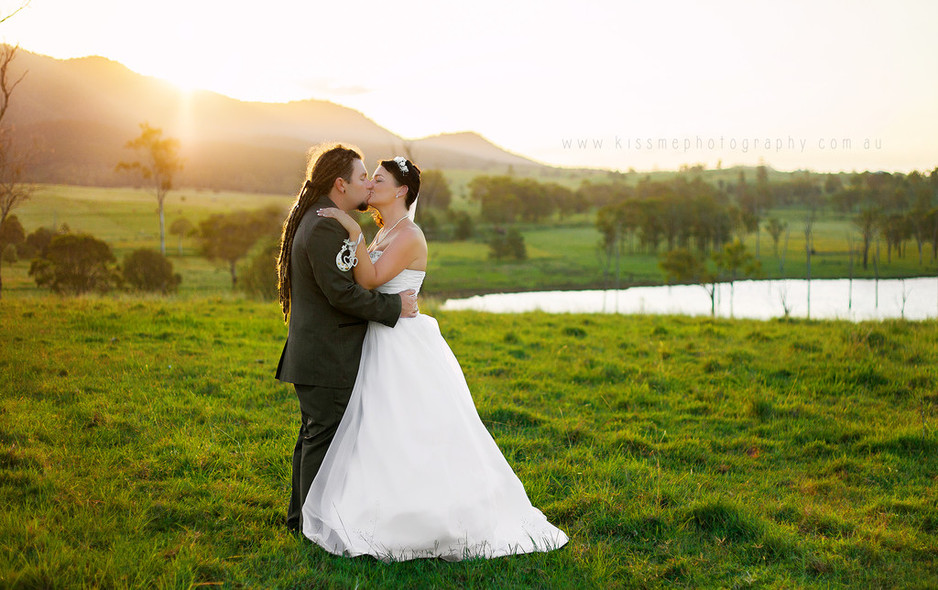 Kiss Me Photography Pic 1 - Wedding photography Kilcoy QLD