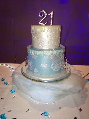 Laura Anne - Designer Cakes & Sweet Treats Pic 2