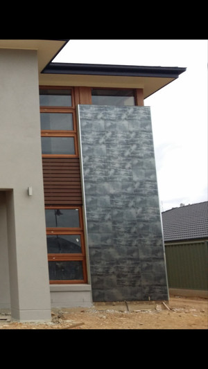 Nathan Rogers Tiling Pic 2 - Outside tiled feature wall