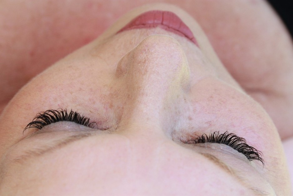 Eyelash Extensions L Pic 2