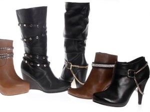 Lilli Blakk Pic 2 - Lilli Blakk Boot Belts and Boot Chains