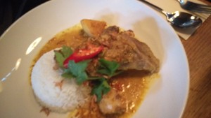 Tom Phat Pic 2 - Curry