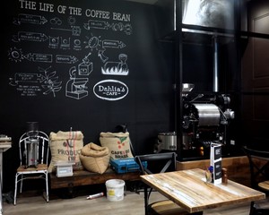 Dahlia's Cafe & Pizzeria Pic 3 - Dahlias Cafe Campbelltown Coffee Roasters