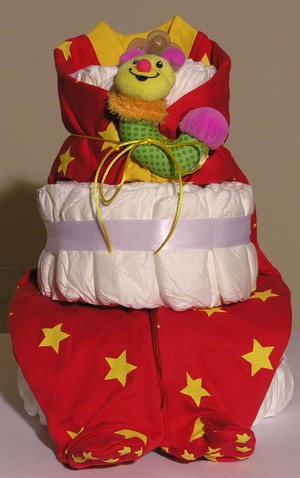 New Essentials Pic 5 - essential bedtime nappycake 3 tier