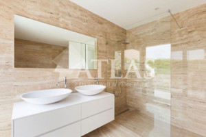 Atlas Tiling Perth Pic 2 - Streamlined and Stunning We do Beautiful Bathrooms Atlas Tiling Perth