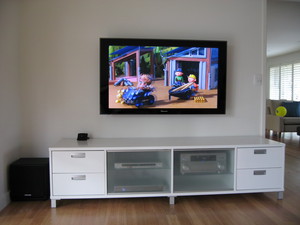 LovemyTV Pic 3 - wall mounted inceiling surround