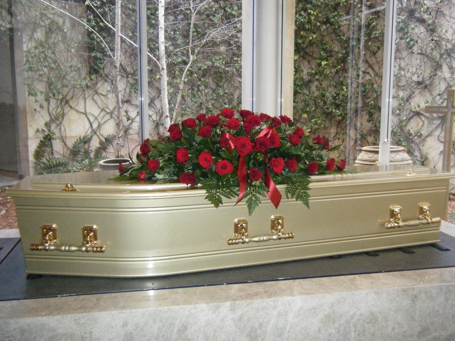 Reflection of Life Funeral Directors Pic 1 - Make the casket special to you