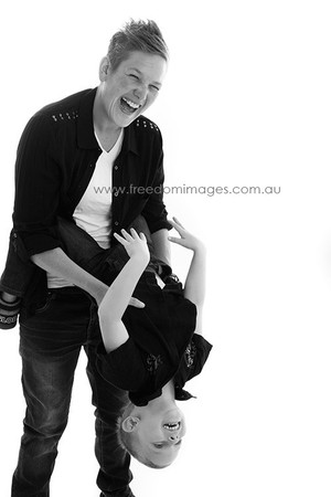 Freedom Images Photography Studio Pic 5 - Having fun with mummy