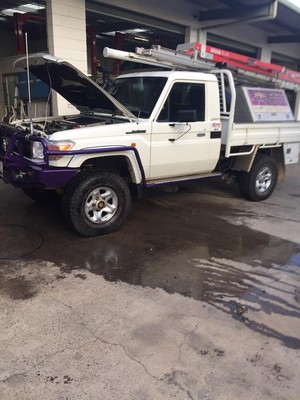 Johnson's 4WD Repair Shop Pic 4