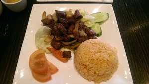 Nhi Nuong - 2 Sisters Restaurant Pic 2