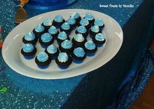 Sweet Treats by Monika - Baking Vegetarian and Vegan Delights Pic 2