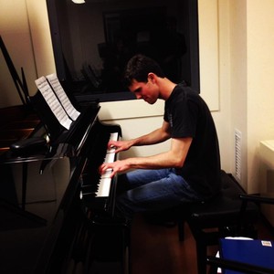 Keiren Brandt-Sawdy Pic 3 - Keiren BrandtSawdy Summer HIll Sydney Inner West Piano Teacher Piano Tutor Piano Lessons