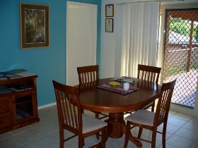 Grevillea Lodge B And B Pic 1 - Dining area