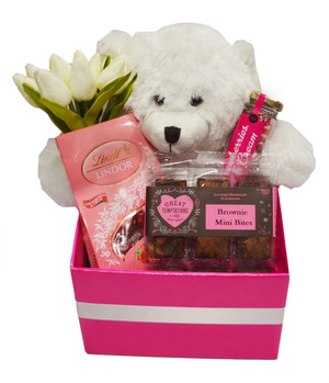 Gift Hampers 2 U Pic 4 - Strawberries Cream Gift Hamper