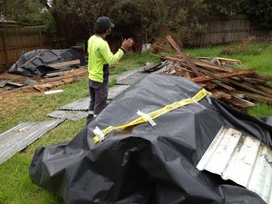 Apache Contracting pty ltd Pic 2 - Asbestos Walls Removed before Shed Demolition