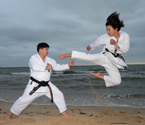 Susan Windmiller Photography Pic 4 - Award winning Karate black beatNatsko Mineghishi who runs Karyukai Karate Melbourne on Elwood beach