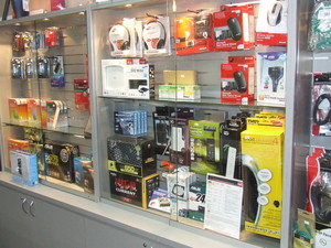 AsQuick Computers Pic 3 - Local Stock and Suppliers