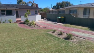 Action Gardens Services Pic 2 - Initial garden tidy waiting for organic mulch and lawn food