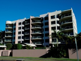 Riverdance Apartments Pic 1 - Riverdance Apartments