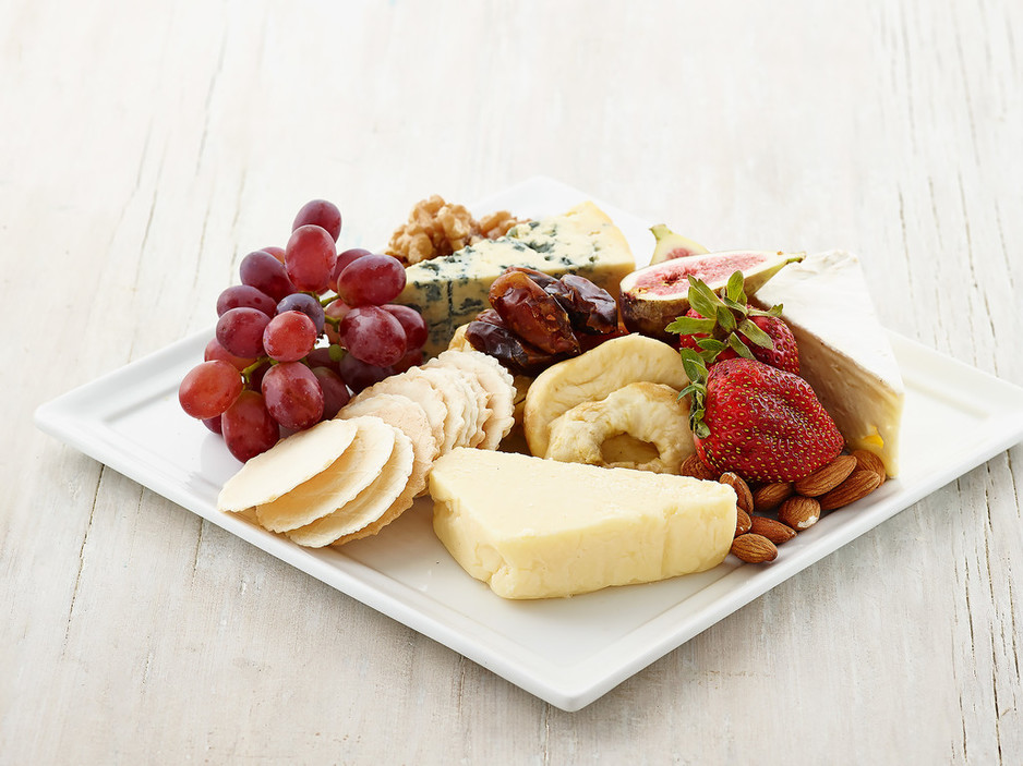 Juju Catering Pic 1 - fruit and cheese plate