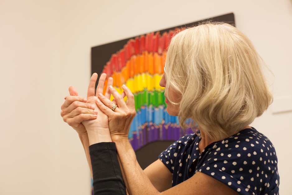 Libby Bamford Neurophysiotherapy Pic 1 - Libby Bamford NeurophysiotherapyHand Rehabilitation