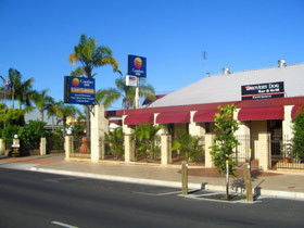 Fraser Gateway Econo Lodge Pic 1 - Comfort Inn Fraser Gateway