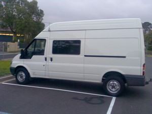 Melbourne Cheap Movers Pic 3 - Removal Van ideal for single item to 1 Bed Unit moving