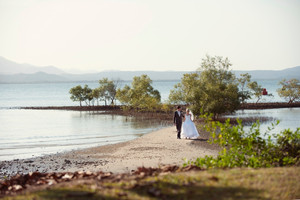 Salsa Weddings Port Douglas Pic 3 - Photography by Sass Studios