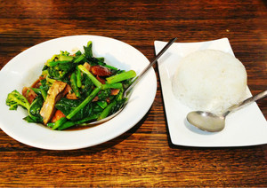 Chat Thai Pic 3 - Emerald duck boneless with a serve of rice