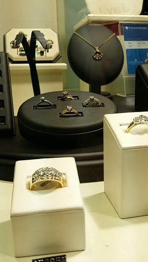 Butt's Jewellers Pic 2 - lovely ladies rings