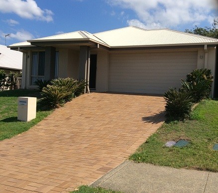 Australianz Real Estate Pic 2 - Upper Coomera 580 JUST RENTED 5 bed Pool