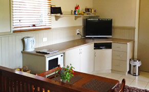 Ocean Hideaway Pic 4 - kitchenette