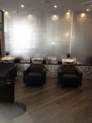 Aria Hair Broadbeach Pic 4