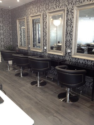 Aria Hair Broadbeach Pic 5