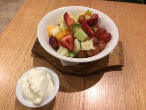 N2 Cafe Pic 4 - Fruit Salad with Mint Yoghurt delicious