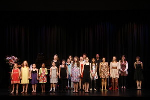 Singing Strong Pic 3 - Broadway and Beyond Concert 2013