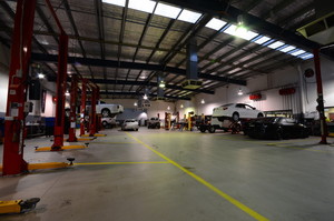 Melton Toyota Pic 5 - Our spotless service workshop