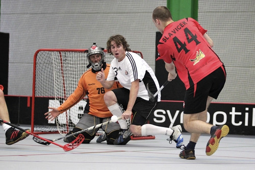 Northern Beaches Floorball Club Pic 1 - Shot on goal