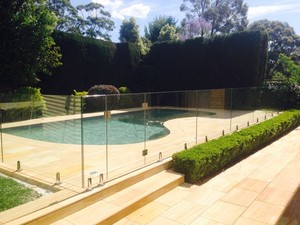 Glass Pool Fencing FX Pic 2 - glass balustrade