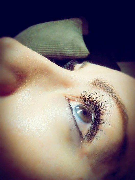 Finest Touch Pic 1 - Your eyes are your biggest asset book today to get that beautiful natural look of fresh full eyelashes