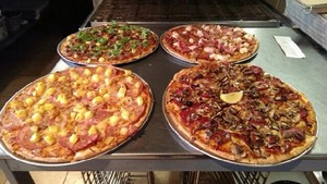 Hero's Pizza Pic 3