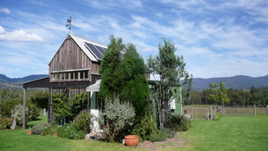 Runnymeade B&B Garden Studio Pic 2 - Garden Studio with magnificent Sweeping Valley Views